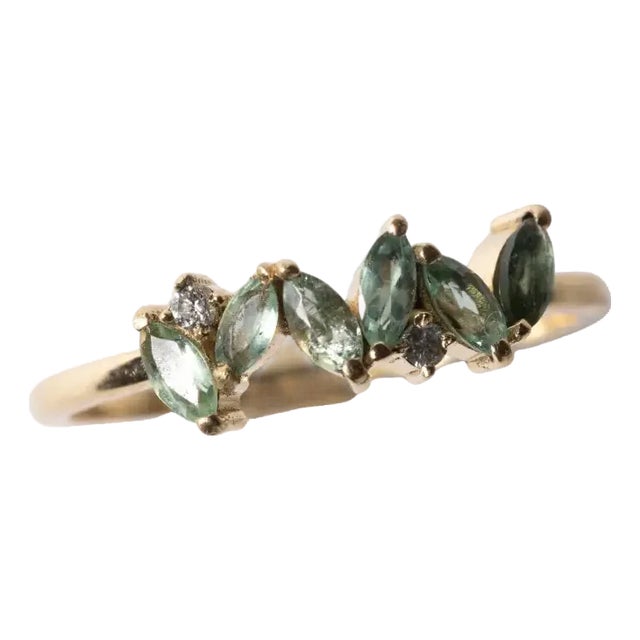 Green Tourmaline and Diamond Ring in 14k Gold For Sale