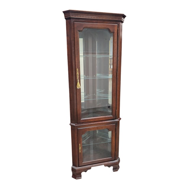 Mid 20th Century Jasper Cabinet Company - Classic Royal Cherry Wood Corner Curio Cabinet With Glass Doors For Sale