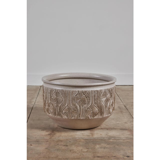 David Cressey & Robert Maxwell “Teardrop Sunburst” Bowl Planter for Earthgender For Sale In Los Angeles - Image 6 of 11