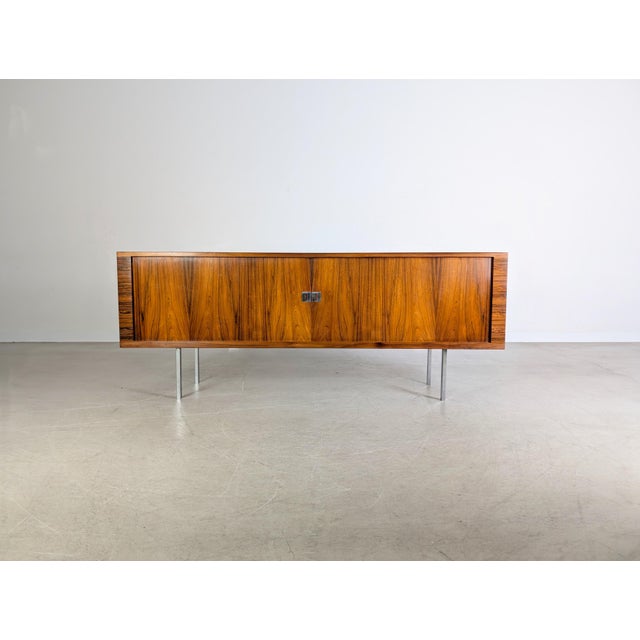 Wood RY 25 Sideboard in Rosewood by Hans J. Wegner for Ry Møbler, 1960s For Sale - Image 7 of 17