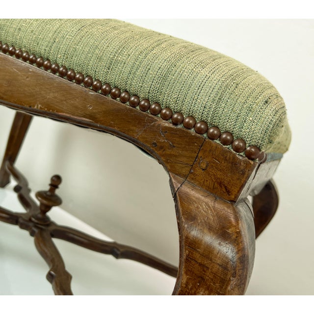 Antique French Louis XV Style Walnut Bench Stool, 1800s For Sale - Image 10 of 17