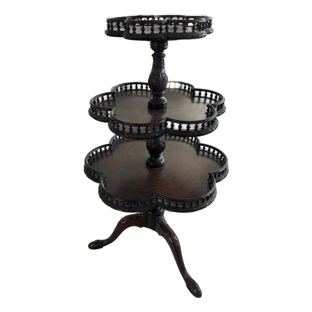 Early 19th Century Georgian-Style Mahogany 3-Tiered Dumbwaiter For Sale