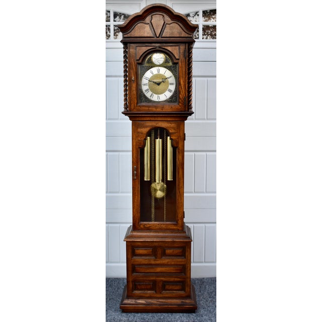 Ridgeway Oak Grandfather Clock Jacobean Style Barley Twist Tempus Fugit For Sale - Image 14 of 18
