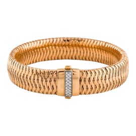 Example of Woven and Braided Bracelets