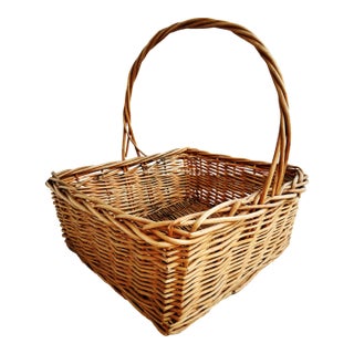 Large Vintage Handwoven Willow Gathering Basket For Sale