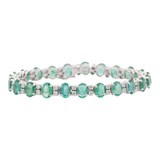 16.07ct Light Green Emerald Diamond Contemporary Bracelet in 14k Solid Gold For Sale
