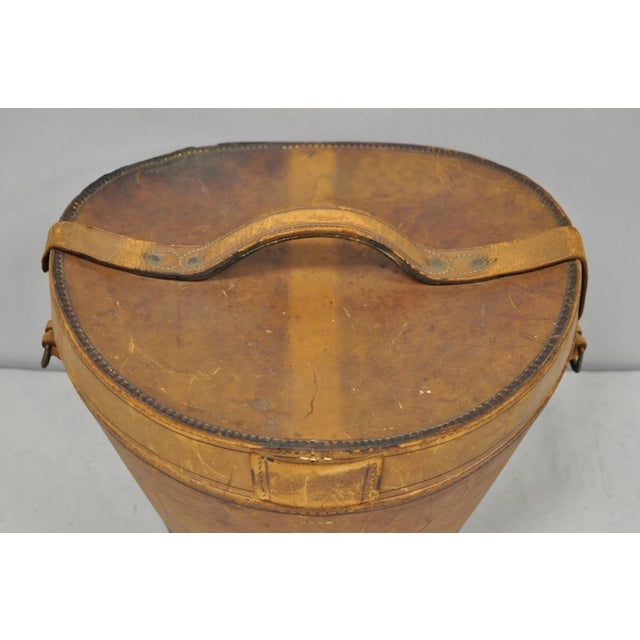 Late 19th Century Antique Victorian Brown Leather Travel Case Hat Box W/ Miller of Ny Silk Top Hat For Sale - Image 5 of 18