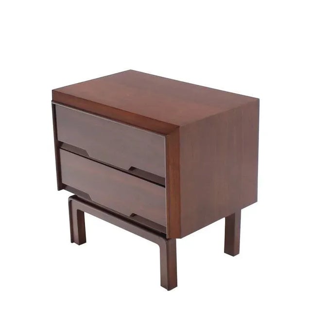 Mid Century Modern Walnut End Tables- a Pair For Sale - Image 4 of 9