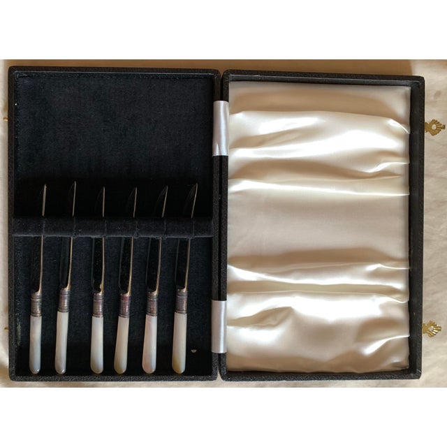 Mid 20th Century Mid 20th Century Fruit 6 Knives by Sheffield England with case - 7 pcs For Sale - Image 5 of 8