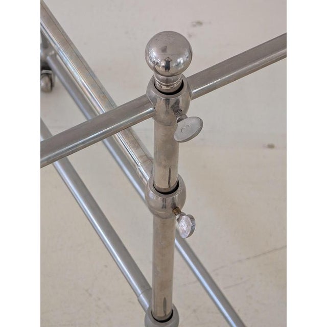 Silver Art Deco Towel Rack in Nickel-Plating For Sale - Image 8 of 14