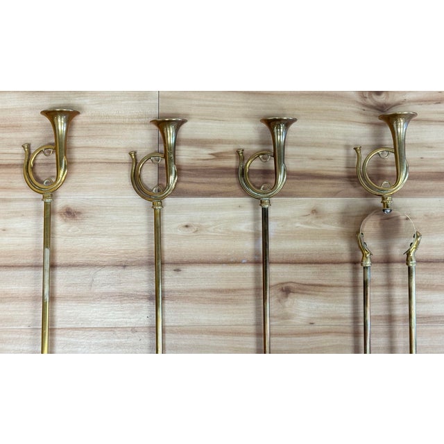Wood Vintage English Country Hunting Bugle Horn Finial Brass Fireplace Tools on Stand For Sale - Image 7 of 8