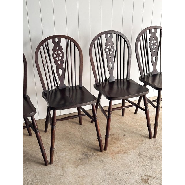 Early 20th Century Antique English Windsor Dining Chairs, Set of 4 For Sale - Image 5 of 18