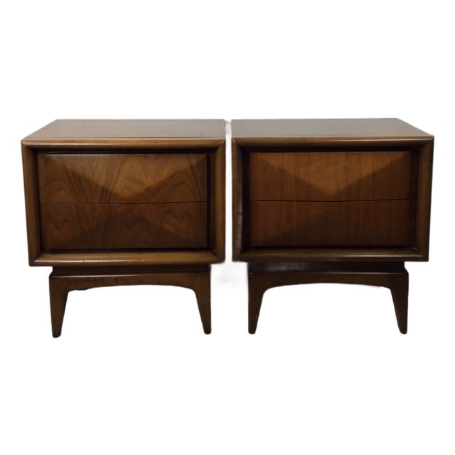 Pair of Mid Century Modern Diamond Front Nightstands With Two Drawers by United Furniture For Sale