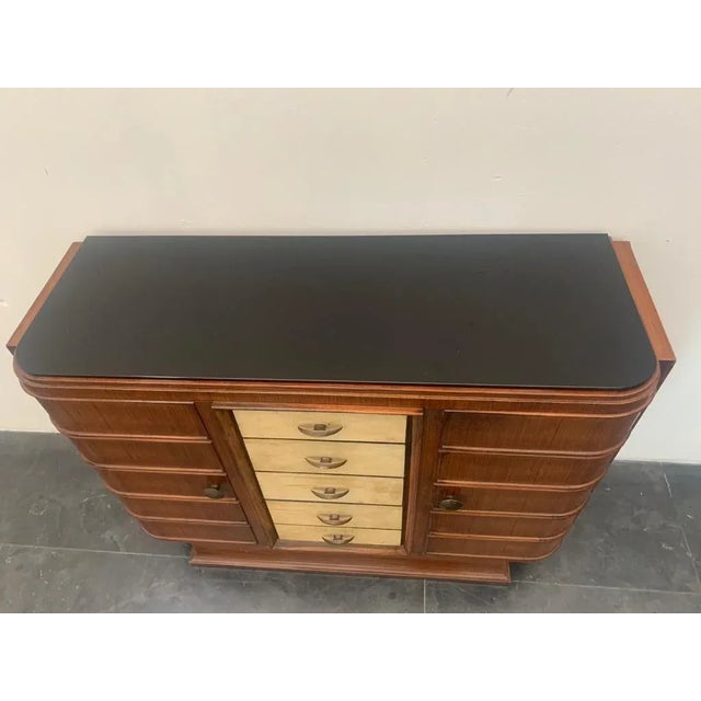 Osvaldo Borsani Art Deco Bar Cabinet in Rosewood and Parchment with Top in Black Glass For Sale - Image 4 of 12