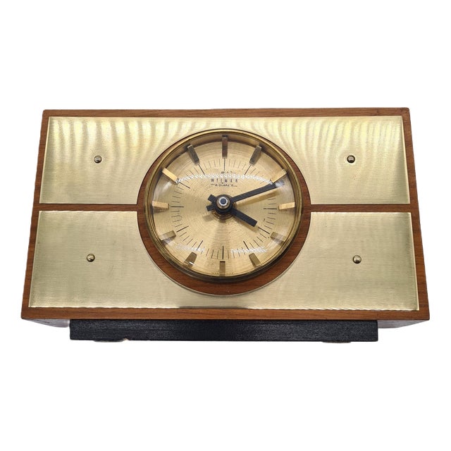 Modernist Table Clock from Weimar Quartz, Germany, 1970s For Sale