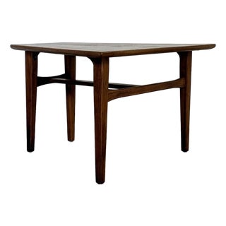 Small Vintage Mid-Century Modern Walnut Low Side Table / Cocktail Table For Sale