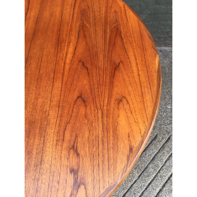 Mid Century Modern Teak Round / Oval Dining Table With 1 ...