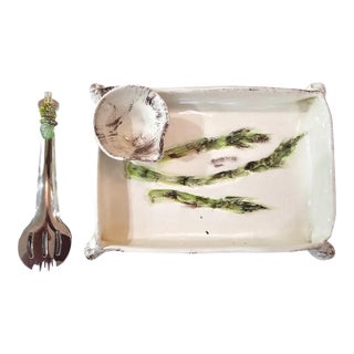 Vintage Hand-Painted Ceramic Asparagus Serving Dish With Matching Bowl – Late 20th Century For Sale