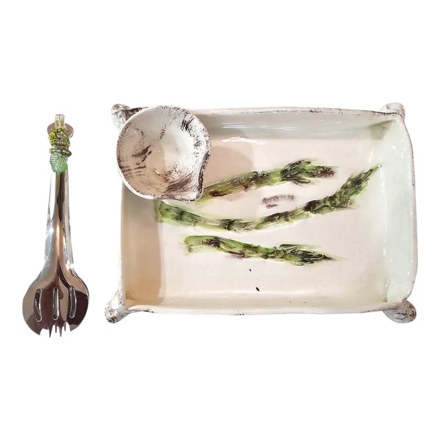 Vintage Hand-Painted Ceramic Asparagus Serving Dish With Matching Bowl – Late 20th Century For Sale