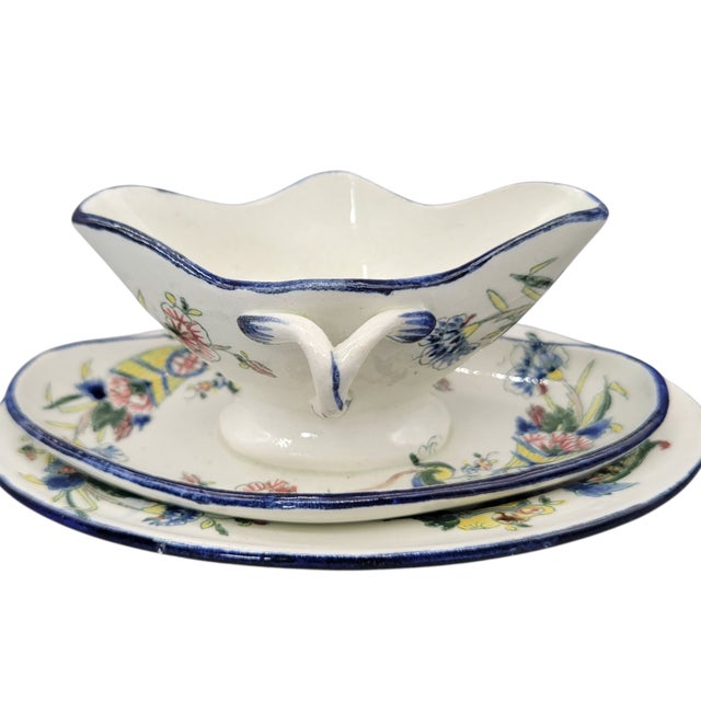 19th Century Faience De Gien French Hand Painted Earthenware Sauce Boat With Attached Underplate and Additional Oval Plate For Sale - Image 12 of 12