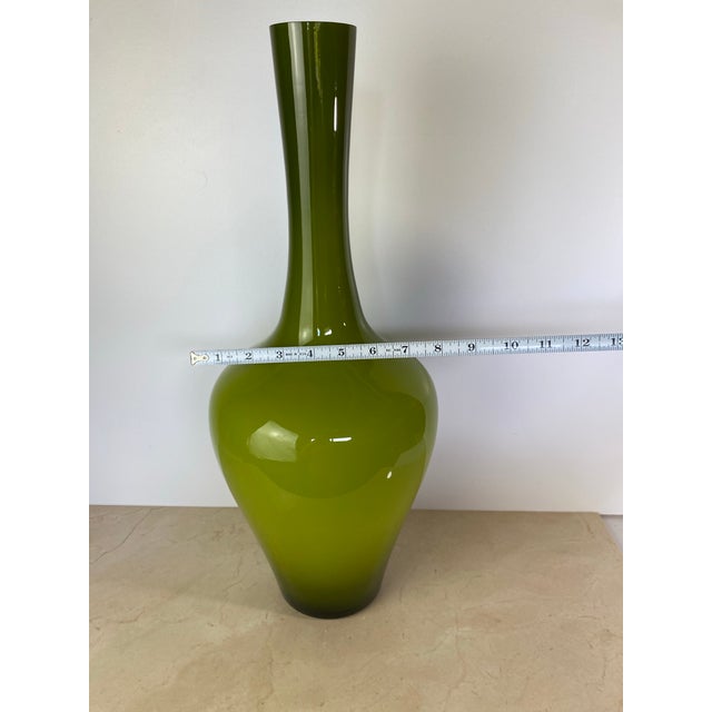 Green Vintage Mid-Century Italian Empoli-Style Cased Glass Bottle Vase in Olive Green For Sale - Image 8 of 9