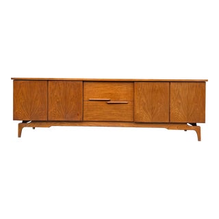 1960s Vintage Mid Century Modern Low Credenza Cabinet Danish Style For Sale