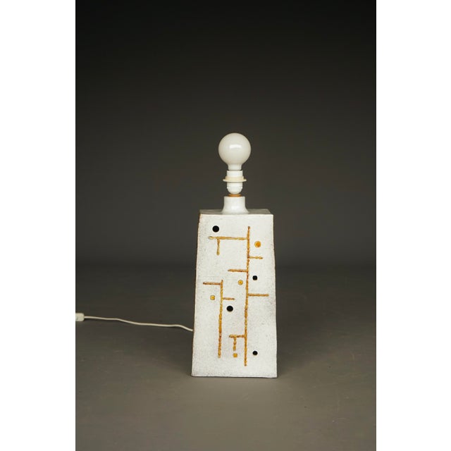 Mid-Century Abstract Ceramic Table Lamp, 1970s For Sale - Image 4 of 12
