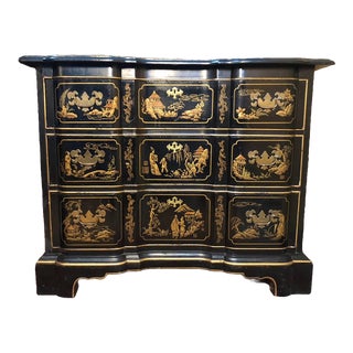 Late 20th Century Chinoiserie Gilt Decorated Et Certa Serpentine 3-Drawer Chest by Drexel For Sale