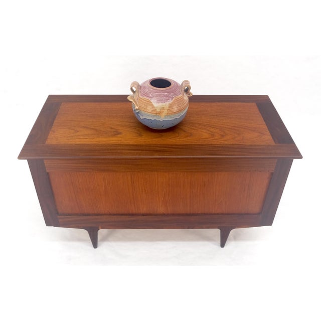 Danish Mid Century Modern Teak Hope Chest Trunk Storage MINT For Sale - Image 11 of 15