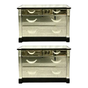 Grosfeld House, Hollywood Regency, 'Glassics' Mirrored Cabinets, Usa, 1930s