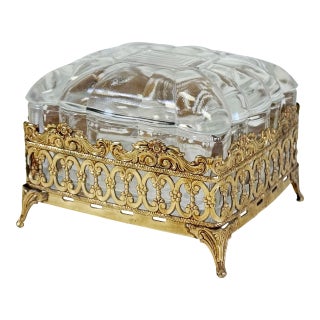 Vintage Hollywood Regency Style Glass Trinket Box W/ Footed Brass Filigree Base For Sale
