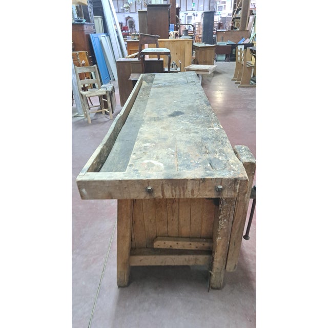 Carpenter's Workbench in Oak and Fir, 1890s For Sale - Image 5 of 12