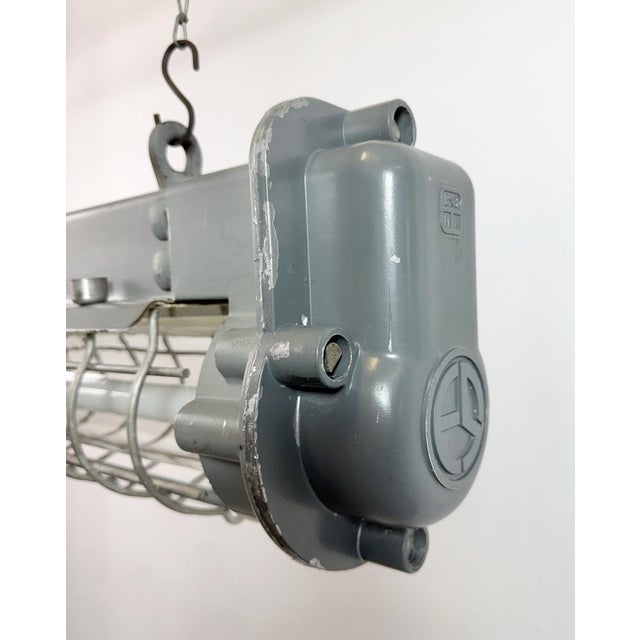 Industrial Grey Hanging Tube Light from Elektrosvit, 1970s For Sale - Image 9 of 18