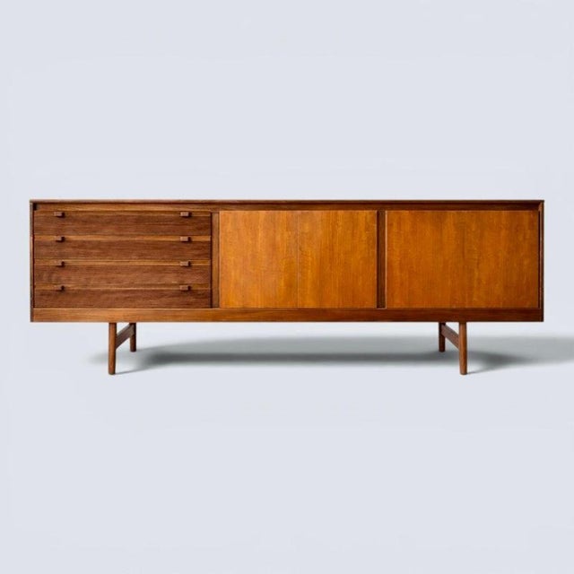 Robert Heritage for Archie Shine Mid Century Teak Sideboard An exceptional mid-century teak sideboard designed by Robert...
