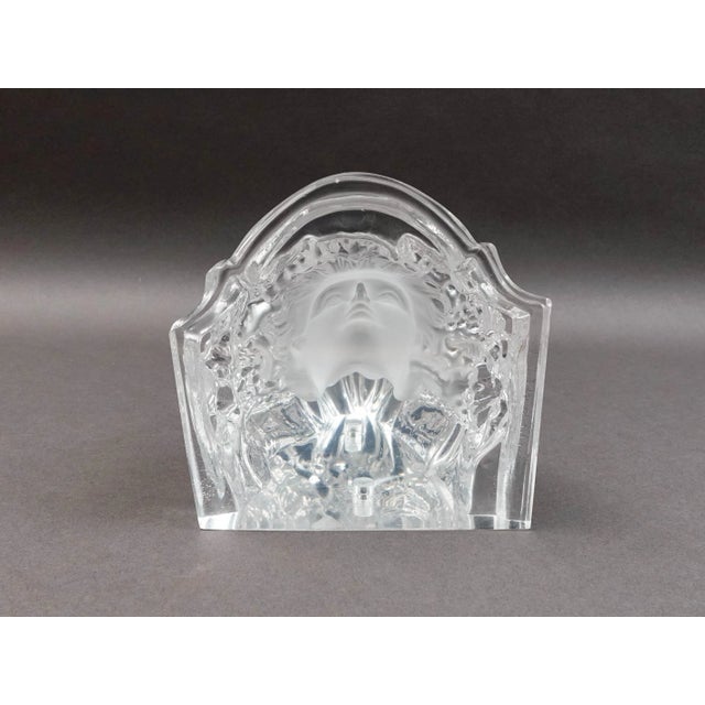 Yaacov Heller Vintage Art Deco Figural Lucite Wall Mounted Sconce Sculpture For Sale In Miami - Image 6 of 10