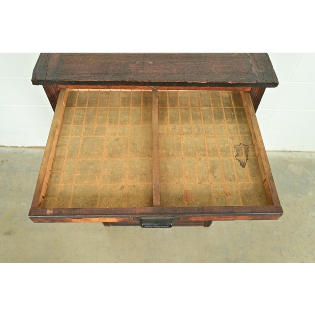 Wood Antique Oak 25-Drawer Architect's Blueprint Flat File Cabinet by Hamilton, Circa 1900 For Sale - Image 7 of 14