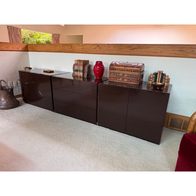 Mid-Century Modern 1970s Milo Baughman Brown Laminate Console For Sale - Image 3 of 5
