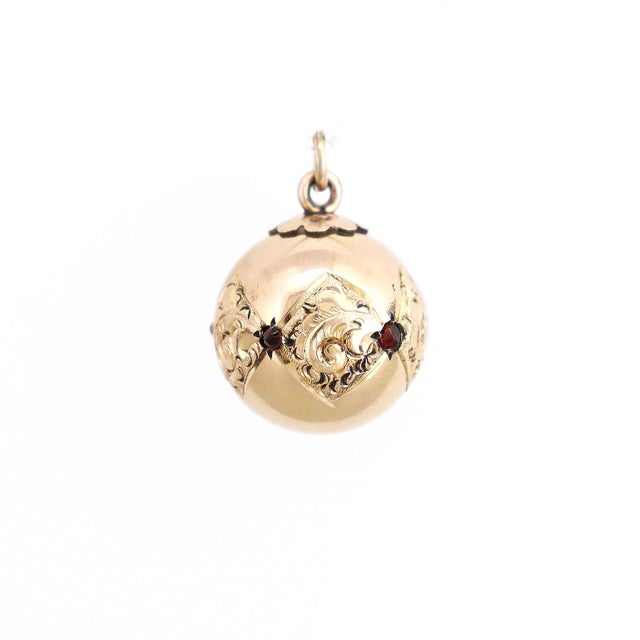 Early 20th Century Antique Victorian / Aesthetic Period Gold Plated Bracelet Charm or Watch Fob For Sale - Image 5 of 9