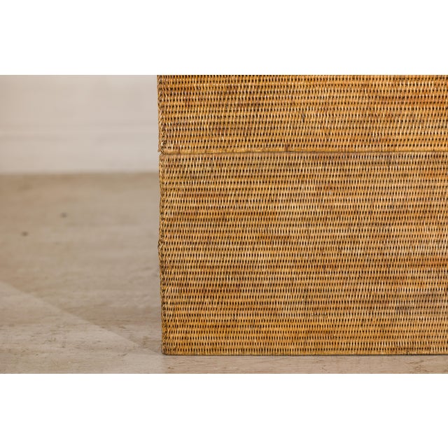 Large Vintage Woven Rattan Storage Box with Removable Lid For Sale - Image 12 of 15