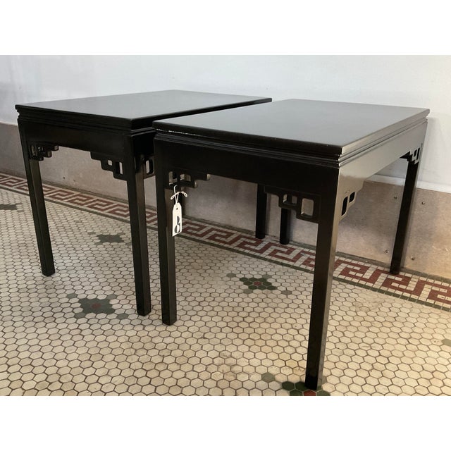 American Black Lacquered Vintage Kittinger Chinese Chippendale End Tables (Pair) For Sale - Image 3 of 12