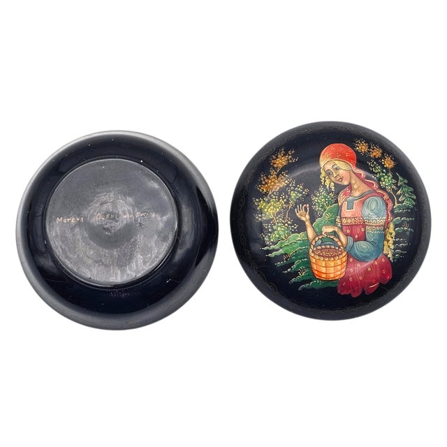 Russian Palekh Style Hand Painted Lacquer Miniature Trinket Box Signed “Autumn” 2.125" For Sale - Image 14 of 16