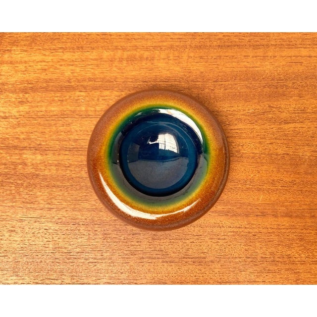 Mid-Century German Bowl from Hutschenreuther, 1960s, in Very Good conditions. Designed 1960 to 1969 This piece has an...