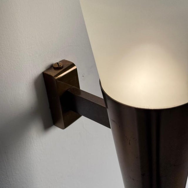 Metal Large Model 1537 Wall Lights by Pietro Chiesa for Fontana Arte, 1940s, Set of 2 For Sale - Image 7 of 17