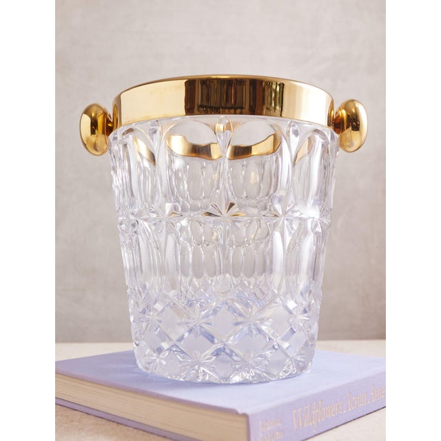 1960s Mid Century Crystal Modern Ice Bucket With Gold Rim For Sale - Image 17 of 18