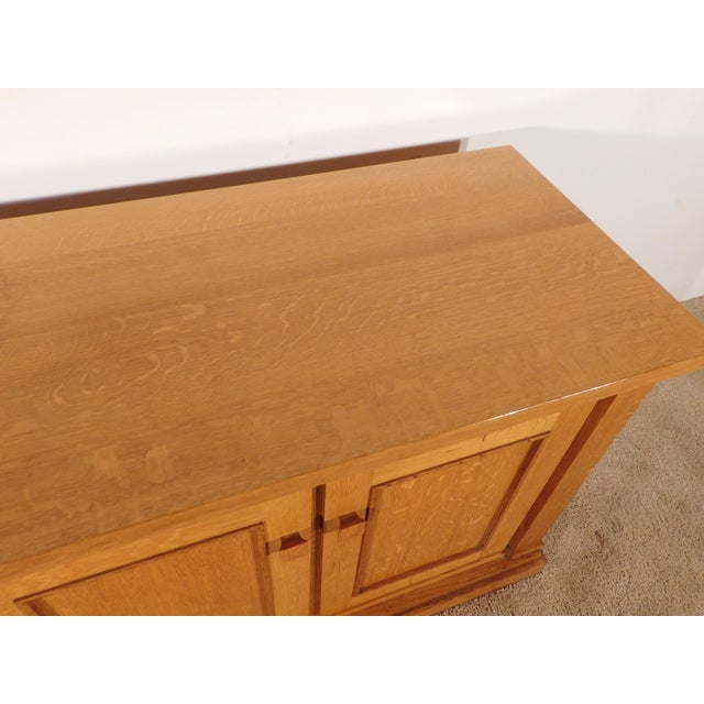 Vintage C. 2000 Benchmade Swartzendruber Goshen in Quartersawn Prairie Mission Sideboard For Sale - Image 11 of 17
