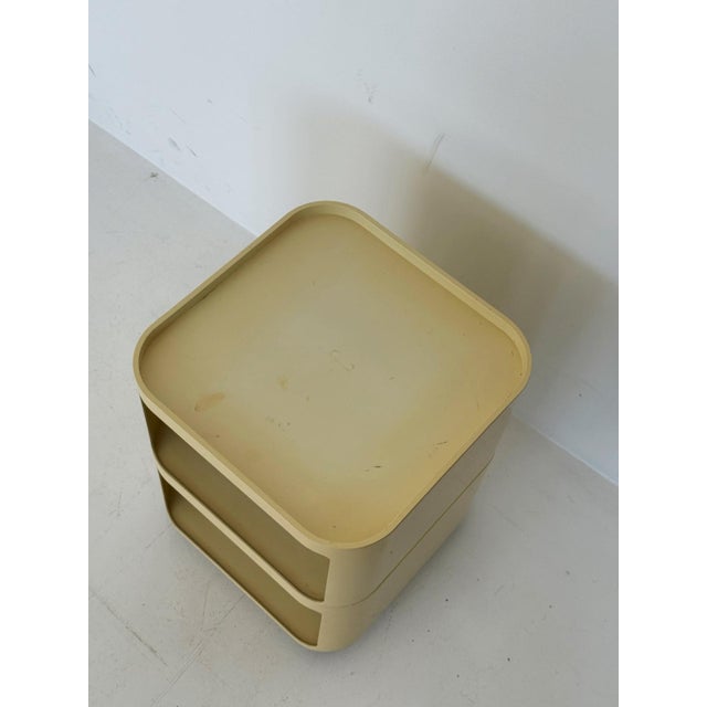 Kartell Unit by Anna Castelli Ferrieri, 1960s For Sale - Image 4 of 5