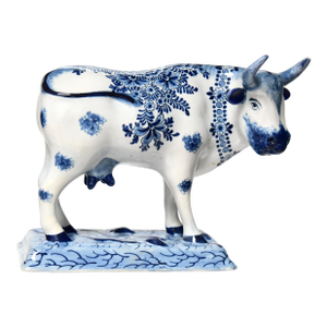 Antique Blue & White 'Chambre Des Peintres Hollandais' Hand Painted Large Faience Cow Figure