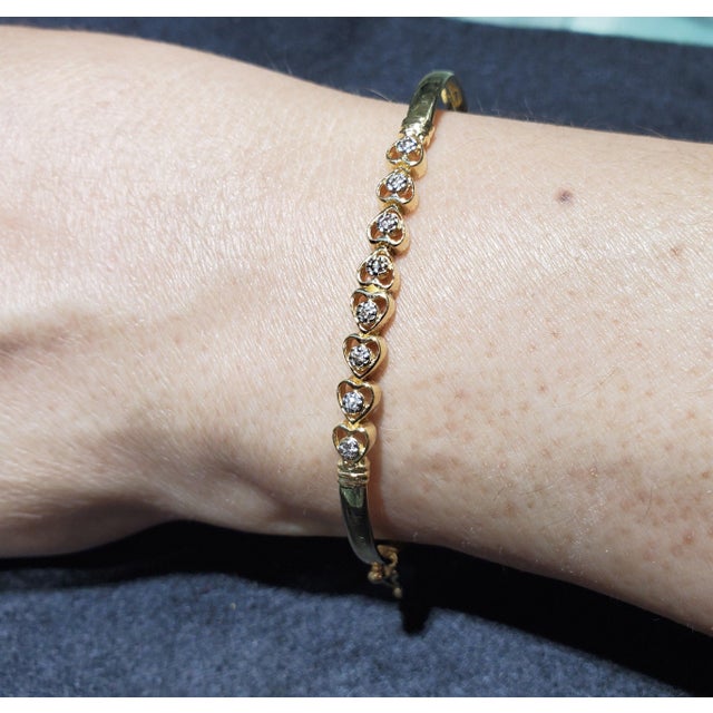 ♥ Tennis Bracelet Description ♥ Main Stone: Diamonds Approx. Total Carat: .18cttw Stone Cut: Round Metal Type: 14K Yellow...