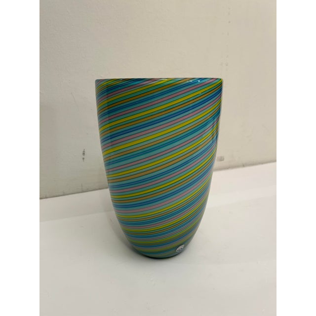 Mid-Century Modern Filigrana Vase in Multicolored Murano Glass from Cenedese Vetri, 1970s For Sale - Image 3 of 10