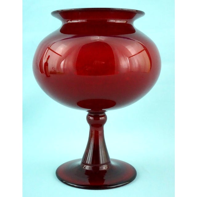 Paolo Venini Scarlet Red Blown Murano Glass Vase by Paolo Venini, Venice, Italy, 1930-1950 For Sale - Image 4 of 14